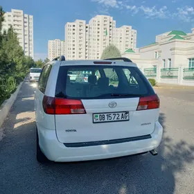 Toyota Sienna 2005