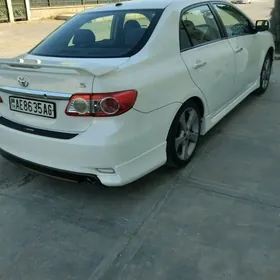 Toyota Corolla 2011