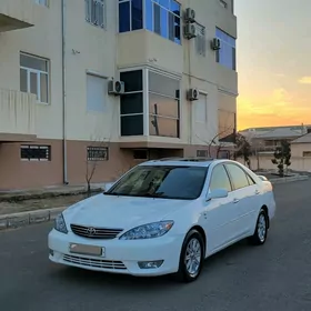 Toyota Camry 2005