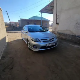 Toyota Corolla 2012