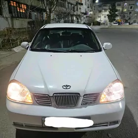 Daewoo Lacetti 2003