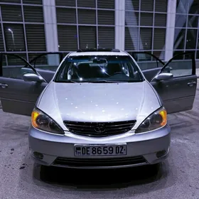 Toyota Camry 2003