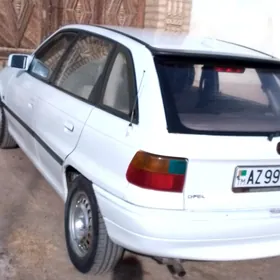 Opel Astra 1993