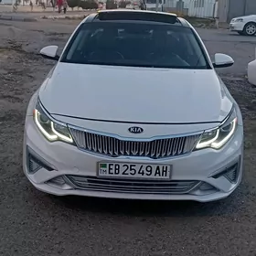 Kia Optima 2019