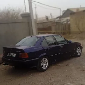 BMW 325 1992