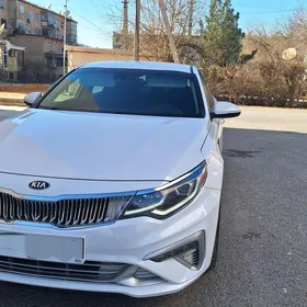 Kia Optima 2019