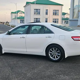 Toyota Camry 2011