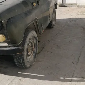 UAZ 469 1986