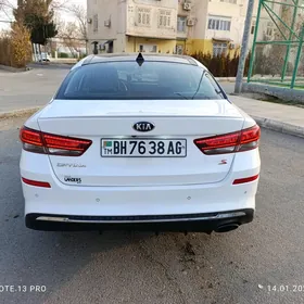 Kia Optima 2018