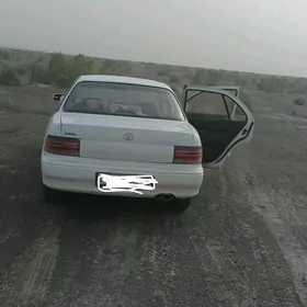 Toyota Camry 1992