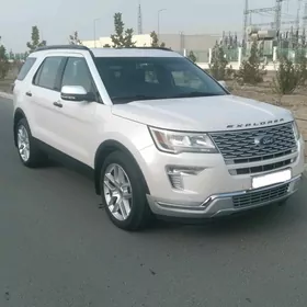 Ford Explorer 2019