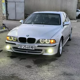 BMW 528 2000