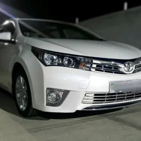 Toyota Corolla 2015