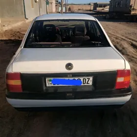 Opel Vectra 1990