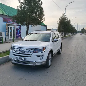 Ford Explorer 2019