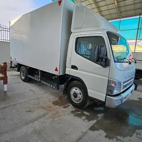 Mitsubishi Canter 2024