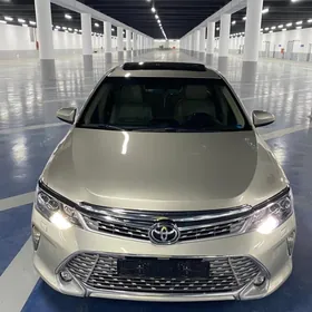 Toyota Camry 2014