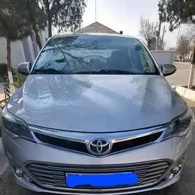 Toyota Avalon 2013