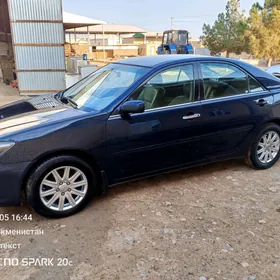 Toyota Camry 2003