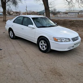 Toyota Camry 1997