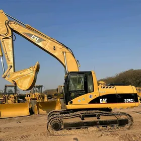 Ekskowator cat 325