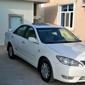 Toyota Camry 2005