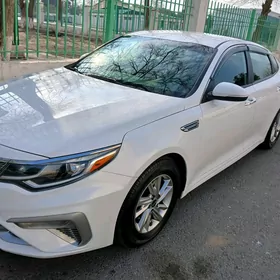 Kia Optima 2019