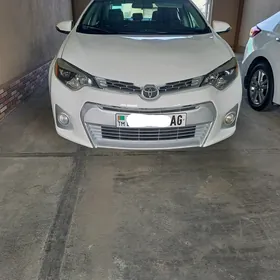 Toyota Corolla 2014