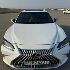 Lexus ES 350 2020