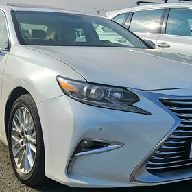 Lexus ES 350 2016