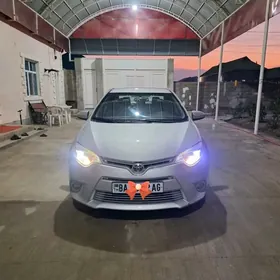 Toyota Corolla 2015