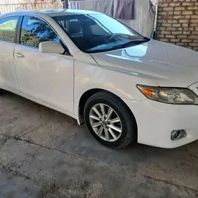 Toyota Camry 2010