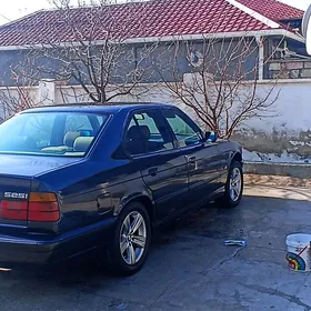 BMW 525 1992