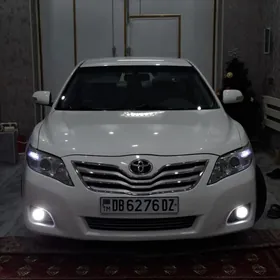 Toyota Camry 2010