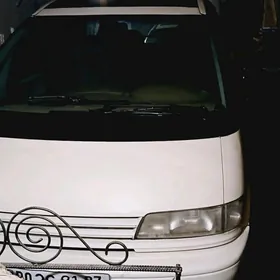 Toyota Previa 1993