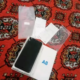 SAMSUNG A8 2018