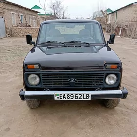 Lada Niva 2008