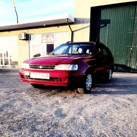 Toyota Carina 1994