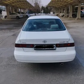 Toyota Camry 1999