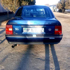 Opel Vectra 1992