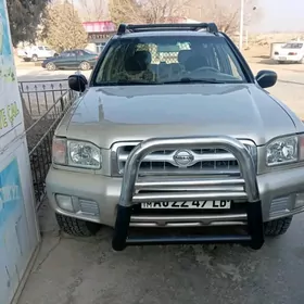 Nissan Pathfinder 2002