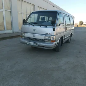 Toyota Hiace 1989