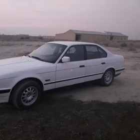 BMW 525 1990