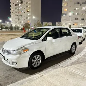 Nissan Versa 2010