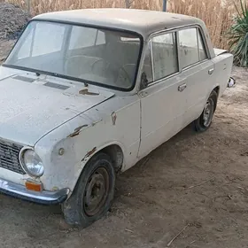 Lada 2104 1980