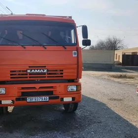 Kamaz 6520 2011