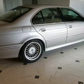 BMW E39 1996