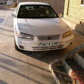 Toyota Camry 1998