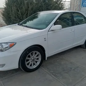 Toyota Camry 2004