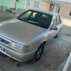 Opel Vectra 1992